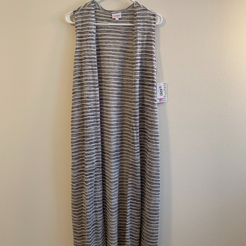 LuLaRoe Joy M long vest